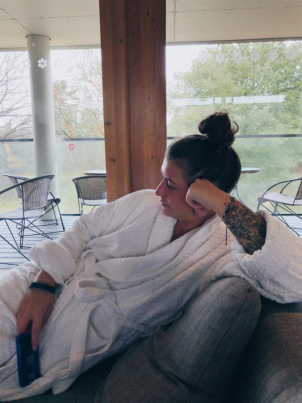 L'attrait à la robe de chambre femme polaire